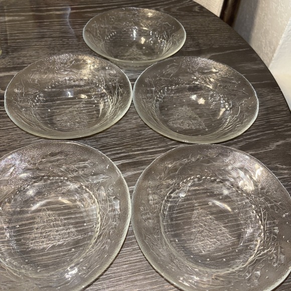 Arcoroc Other - ARCOROC Embossed Glass HOLLY TREE Christmas Set of 5 SOUP / CEREAL BOWLS 6.5"